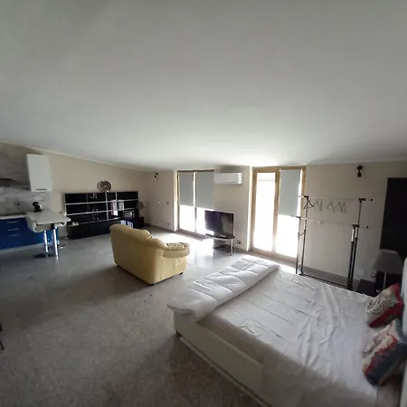 Bluesky Naxos 3rd Floor *