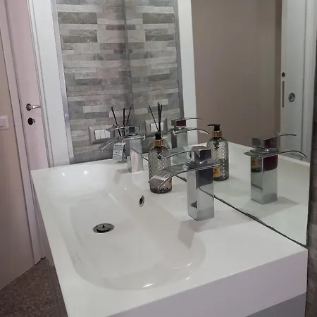 Апартаменти Bluesky Naxos 3rd Floor