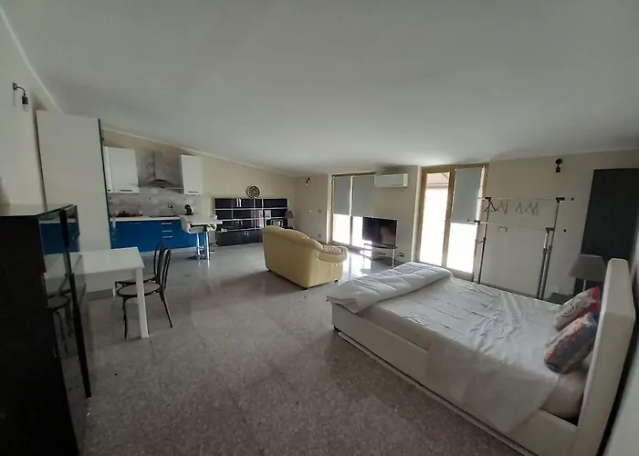 Bluesky Naxos 3rd Floor Apartment Giardini Naxos