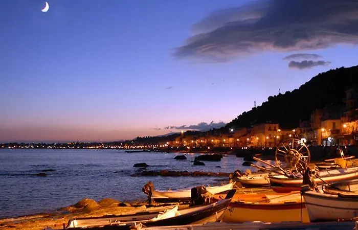 Apartment Bluesky Naxos 3rd Floor Giardini Naxos